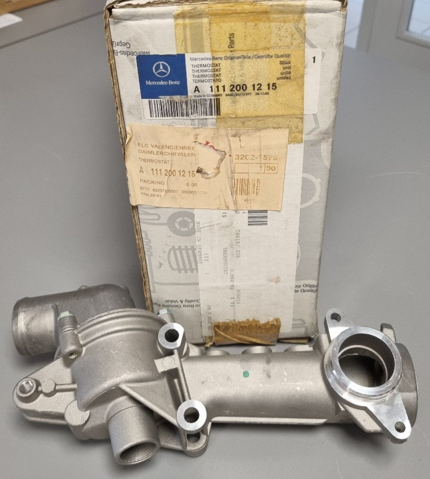 Thermostat boitier d'origine A1112001215 pour Mercedes W202 et W210