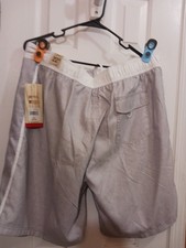 OP MENS short .size L/g 36 -38..similar Color .expanden And Poliester.linning.