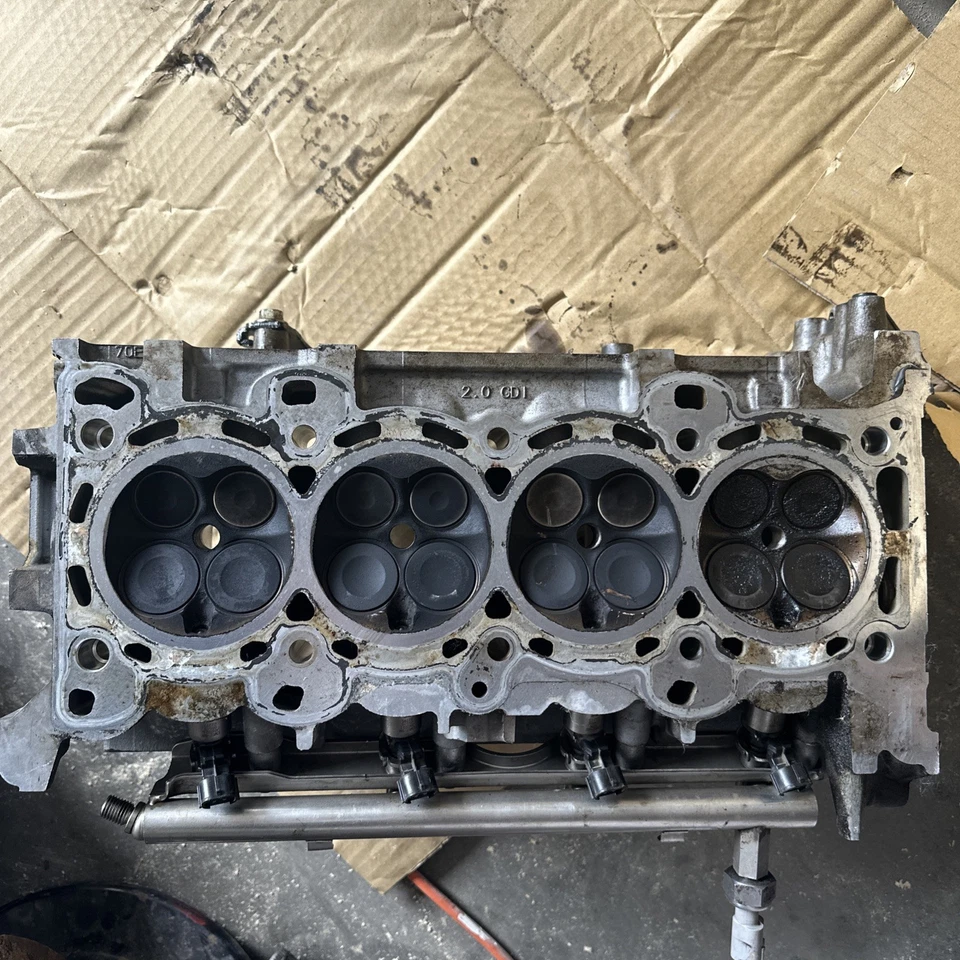 Ford Focus 2.0 L4 18-22 motor de gas culata 16 k millas OEM Foto 3 de 3