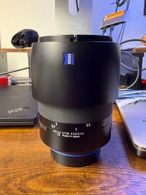 Zeiss 135mm f/2 Milvus ZE Lens | eBay