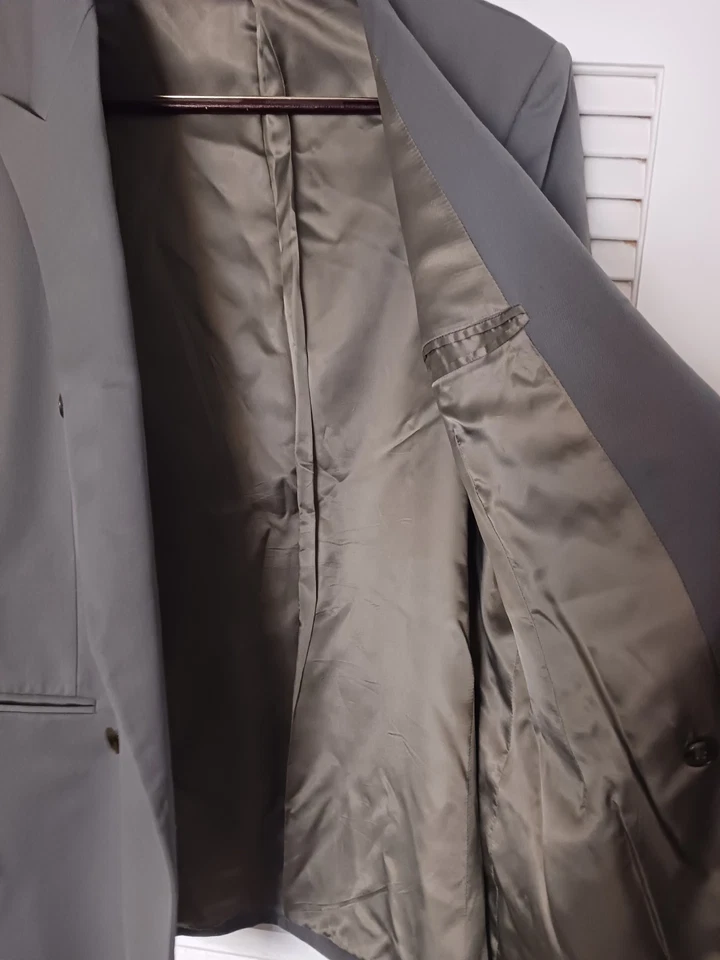 Abrigo Deportivo De Colección Brioni Verde Pálido Doble Pecho 44L Lana Foto 4 de 4