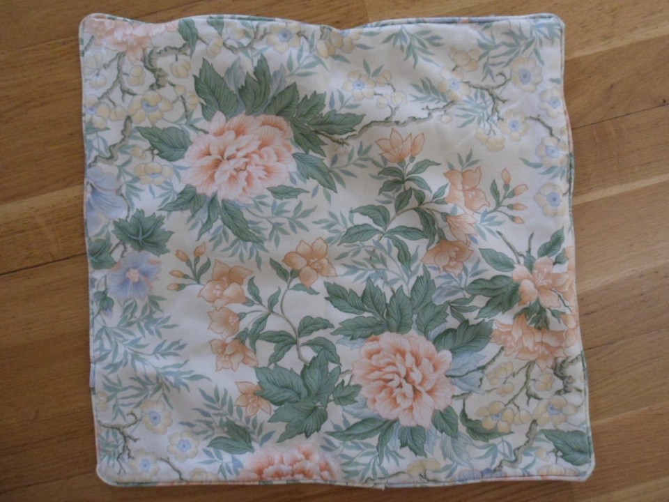 THREE CUSHION COVERS, CROWSON AMADOUR ?, VINTAGE, FLORAL, USED, WELL