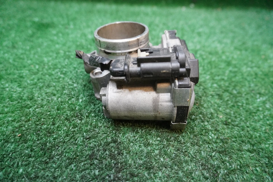 Chevrolet Malibu 2018 1,5 L carrocería del acelerador OEM 12671379AA Foto 4 de 4