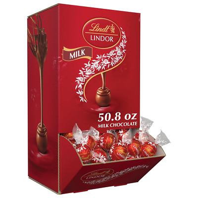 Lindt LINDOR Milk Chocolate Candy Truffles, Milk Chocolate with Smooth, Melting 
