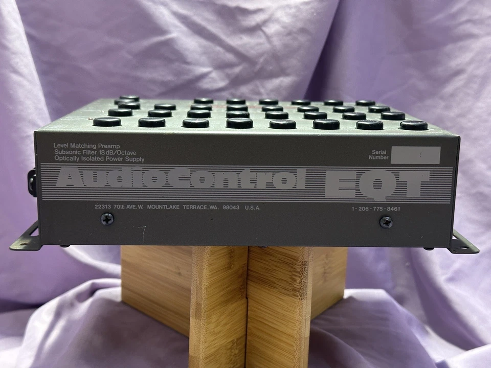 AudioControl EQT Pair Gen 1 Mono 30-Band 1/3 Oct Audiophile EQ Preamp SQ HiFi - Image 3 of 4
