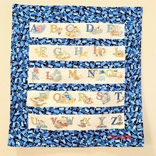 Pre-Owned Children's Alphabet And Boy Print Handmade Quilt Wall Decor Mat 34x36