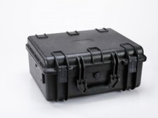 Custodia tsunami 443419. Dimensioni simili a Peli 1520 e Peli 1550