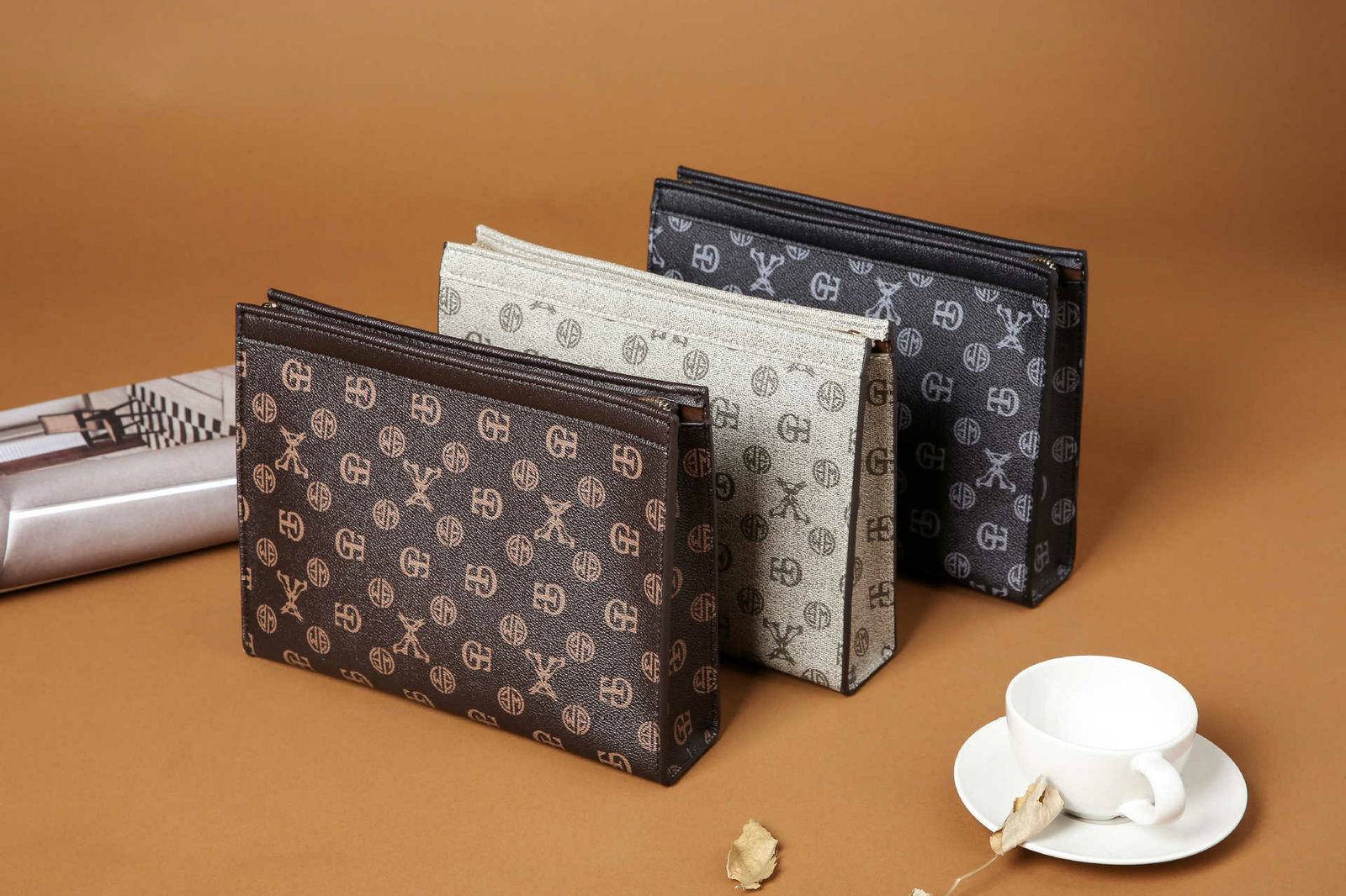 pochette marque luxe
