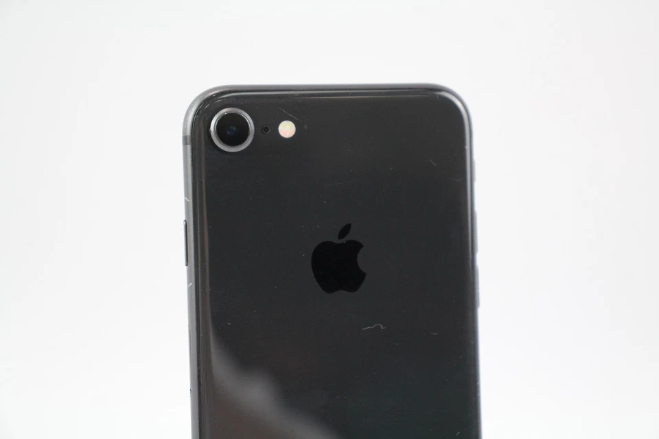 Apple iPhone 8 (Unlocked) A1905 64GB Space Grey Grade C Boxed - Image 3 of 4