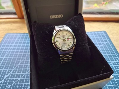 Seiko 5 SNXS73K1 Automatik Herrenuhr   Silber   Fullset   Neuwertig (B-Ware)