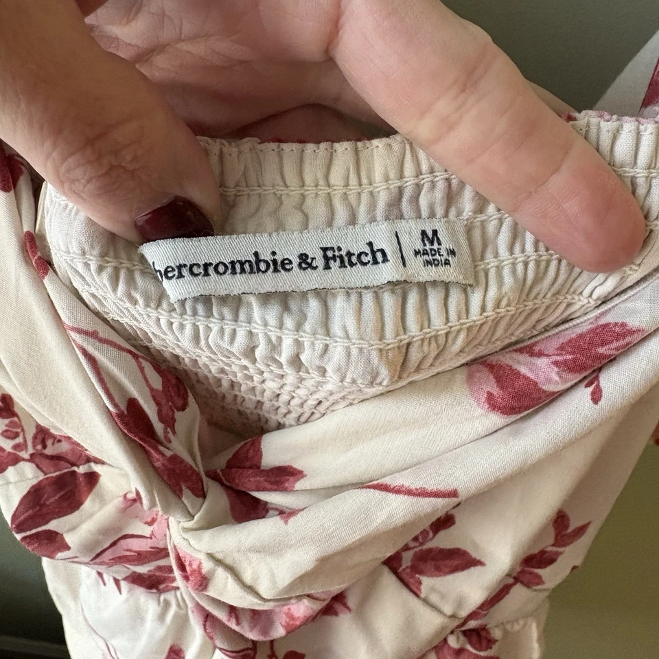 Mini Vestido Abercrombie & Fitch Rosa Floral Popelina Algodón Recortado Bolsillos Medianos Foto 3 de 4