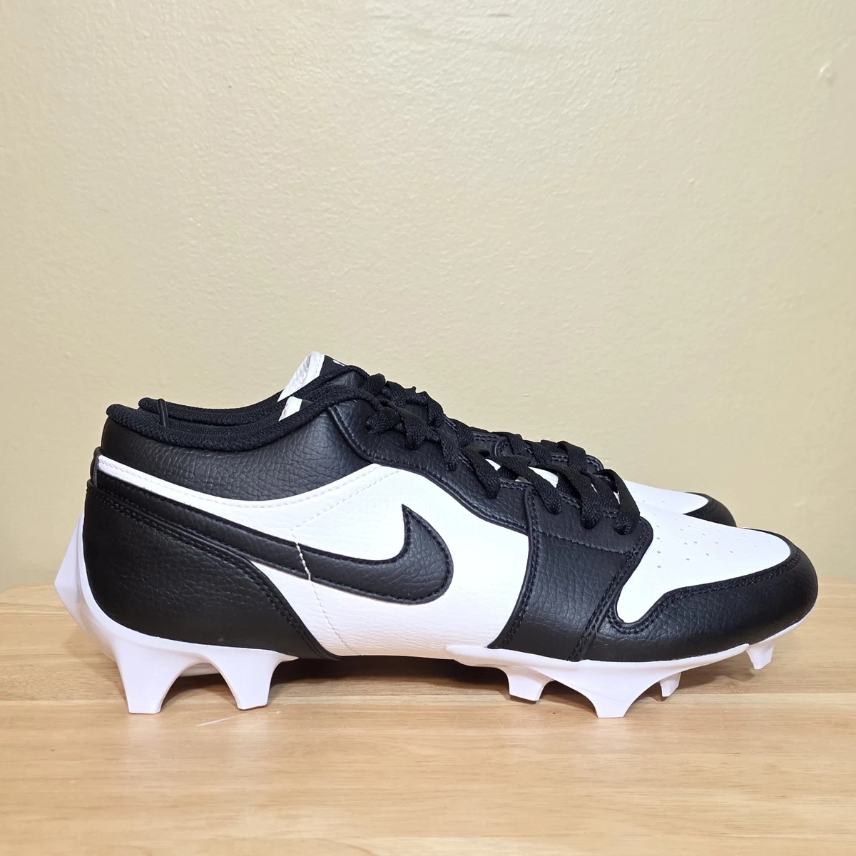 Las mejores ofertas en Jordan 1 TD Cleat Low Black | eBay