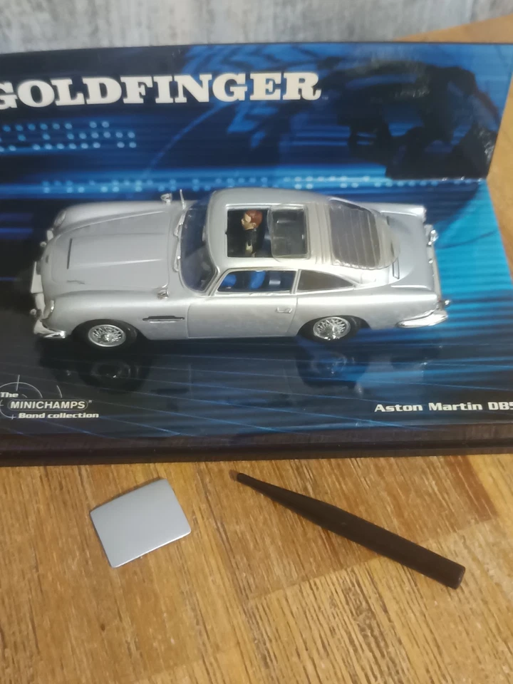 Minichamps 1/43 James Bond 007 Aston Martin DB5 TBE - Photo 1/4
