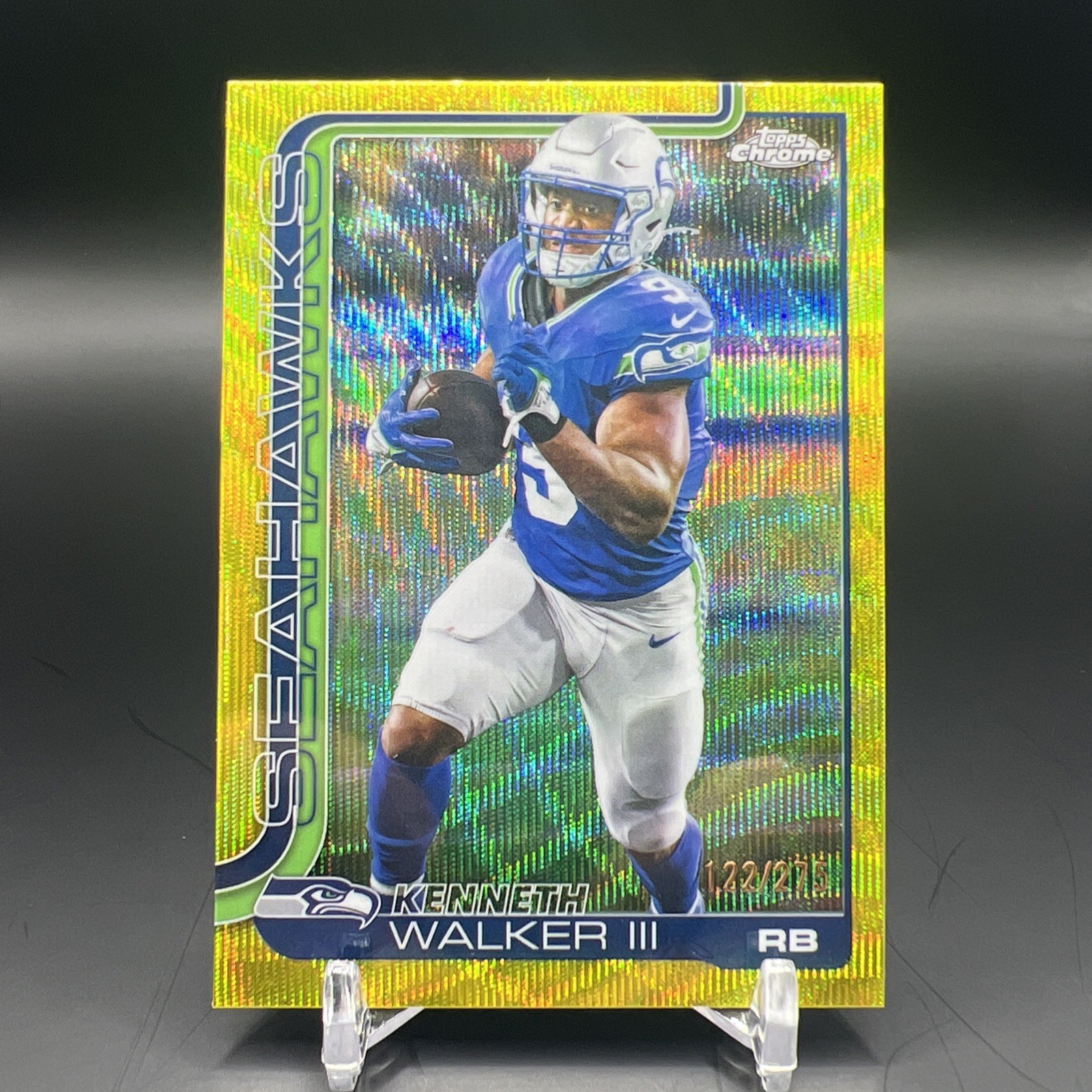 Topps 2025 Topps Chrome Kenneth Walker III Seahawks #276 Yellow Wave /275