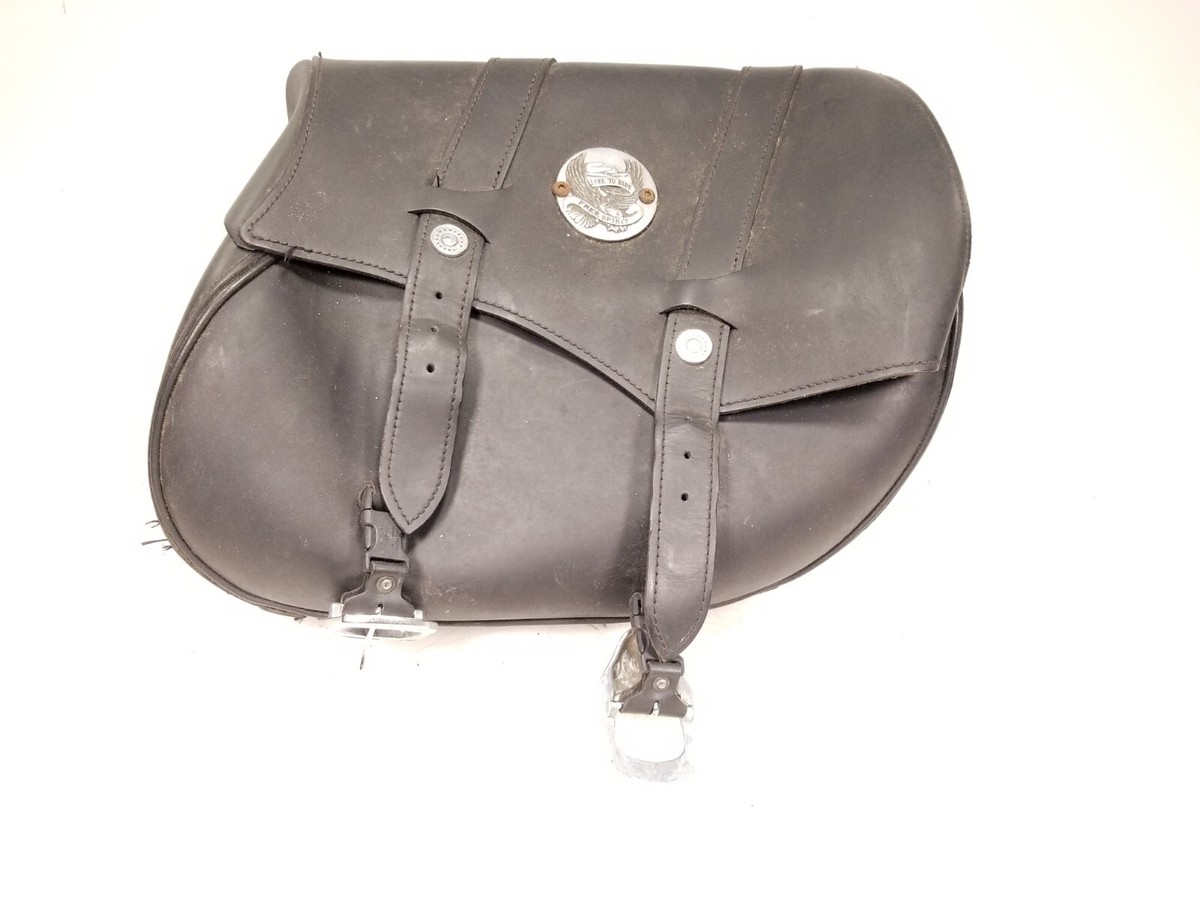 ａ Used OEM Harley Davidson Right Saddlebag Luggage Softail