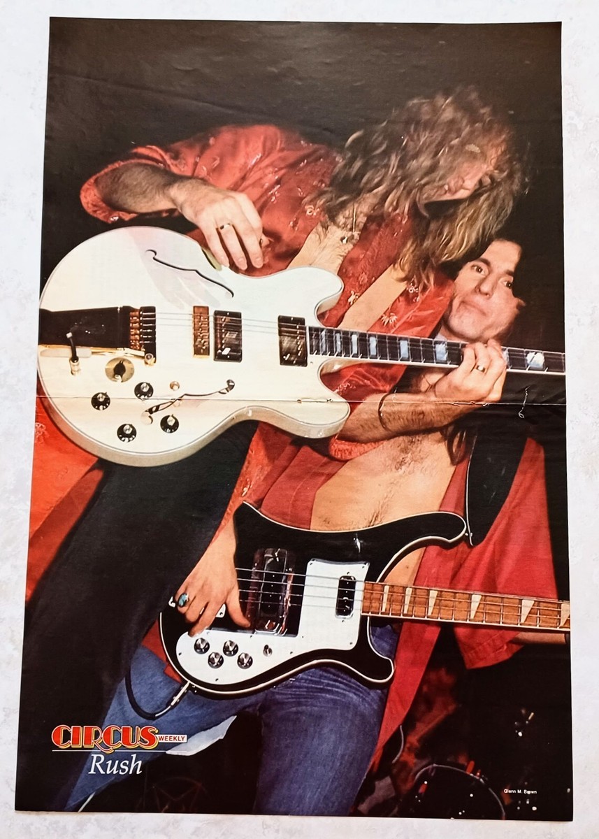 RUSH~GEDDY LEE/ALEX LIFESON LIVE~1979 CENTERFOLD POSTER~MAGAZINE