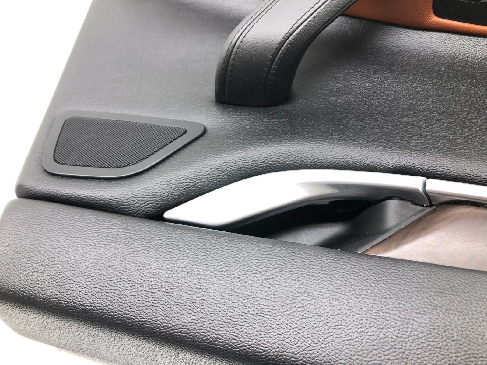 Maserati Ghibli 2014-2019 REAR+LEFT Door panel