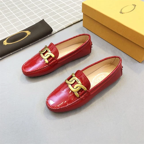 Mocasines cómodos para mujer Tod's de cuero con fondo plano punta redonda - Imagen 11 de 35