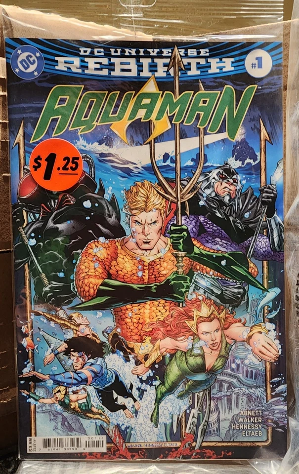 NUEVO Combo DC Comic Rebirt AQUAMAN #1 & 12" MANTIS NEGRA Posable Figura de ACCIÓN Foto 3 de 4