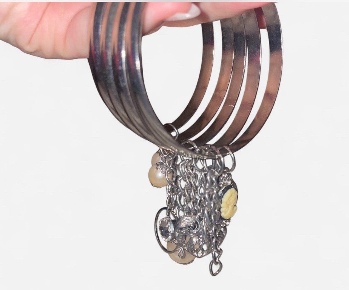 Bundle Cuff Bangle Silver With Pearl Details neck… - image 7