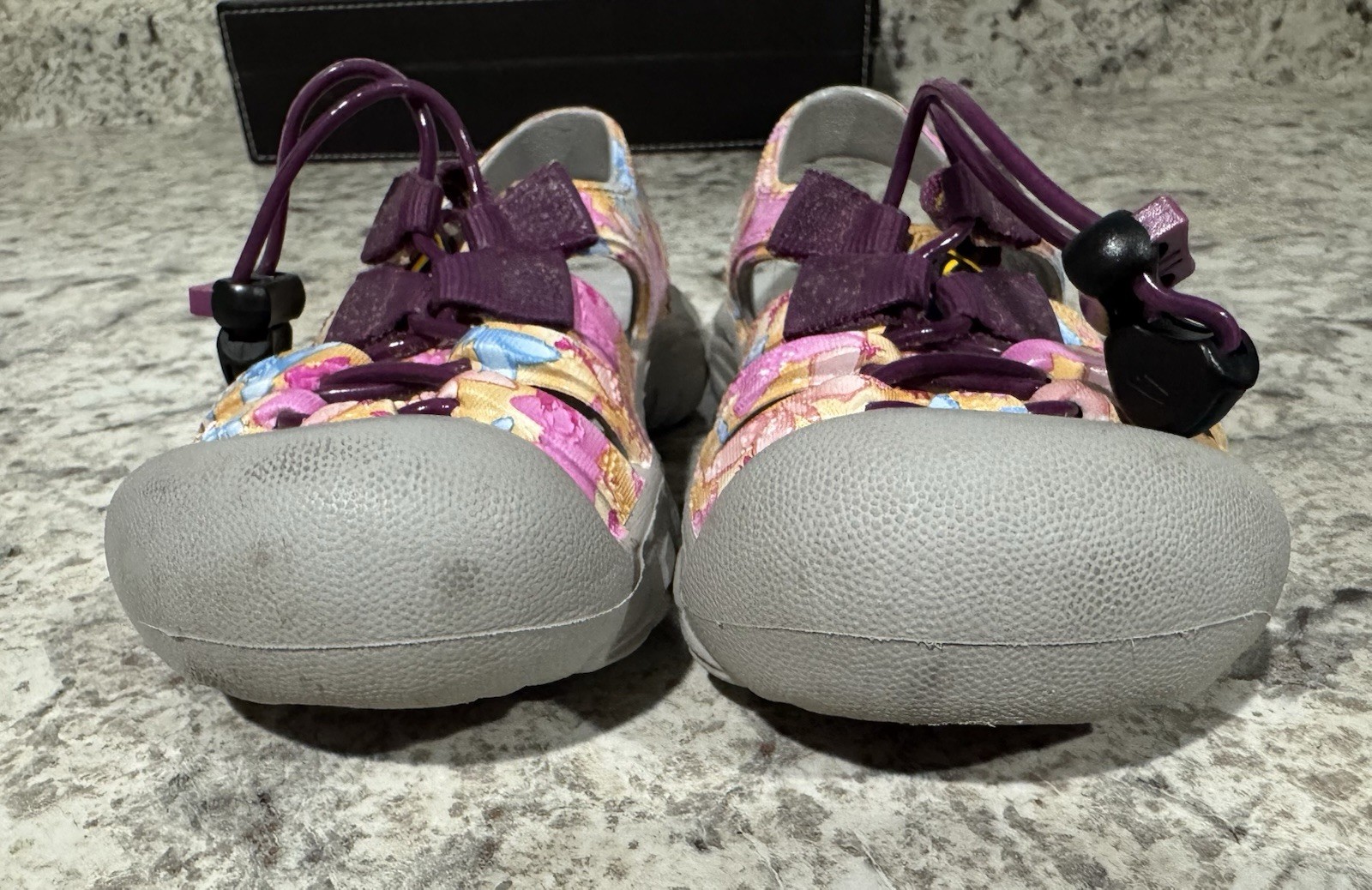 Sandali KEEN gomma punta chiusa coulisse farfalle viola bambina taglia 8