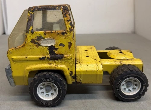 Vintage 1970’s Tonka Semi Truck Cab Yellow XR-101