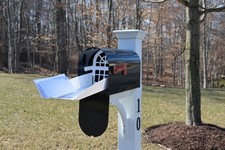 Large Sliding Mailbox Tray Fits mailboxes that are at least 7.5 inches wide.