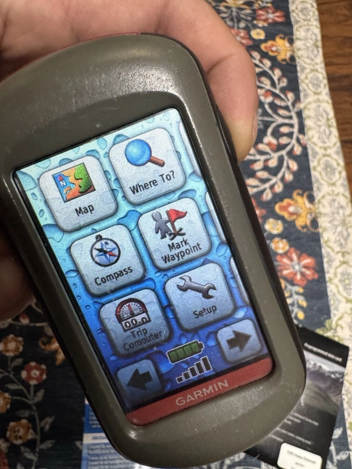 Garmin Oregon 550t Handheld GPS with Camera Tested - Image 3 of 4