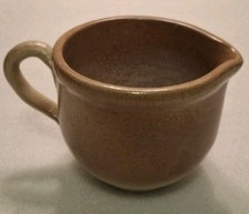 Kännchen aus hochwertigem Steingut, Landhausstil