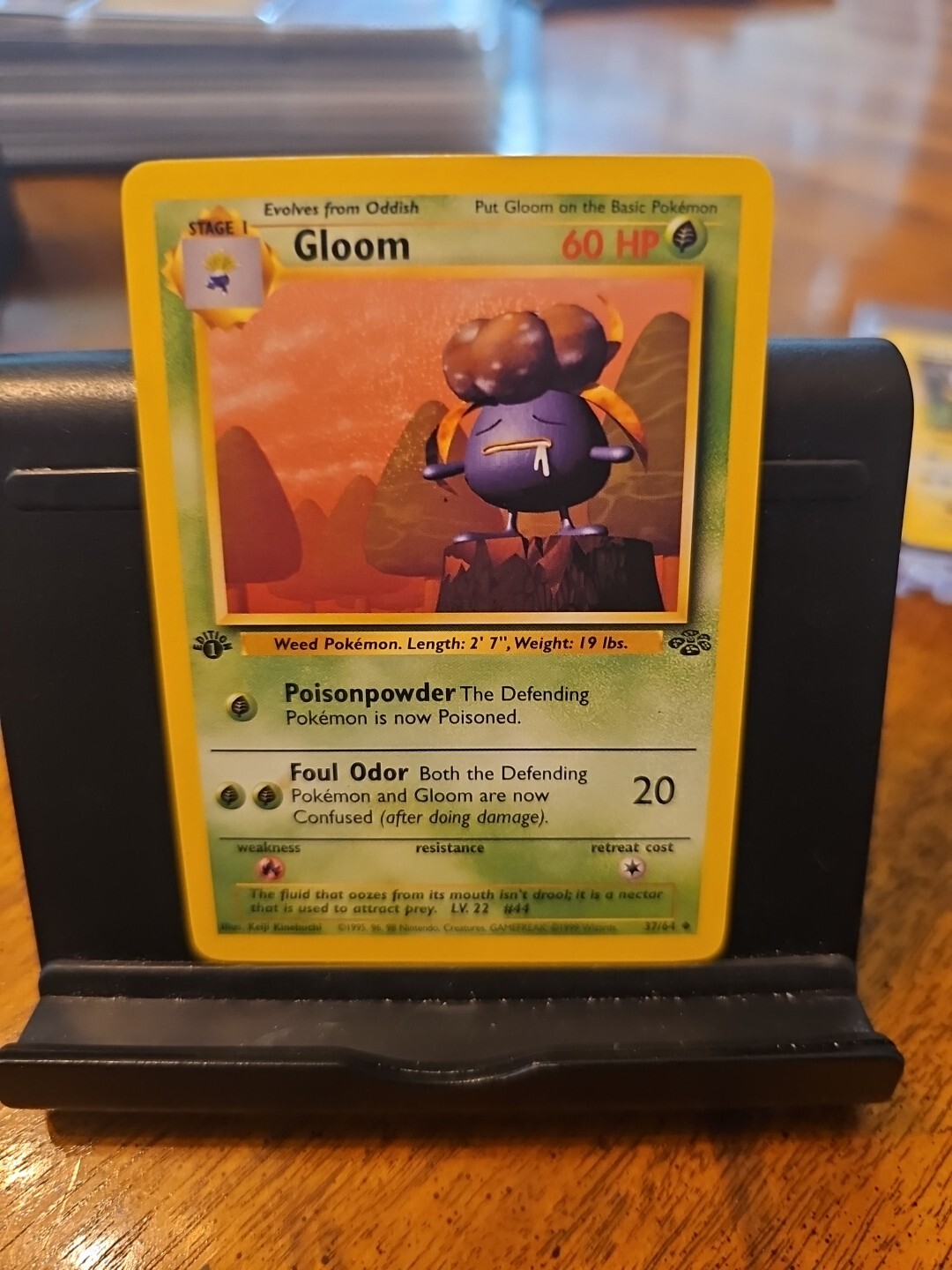 Gloom Jungle 1st Edition Pokemon 1999 Stage 1 NM 37/64