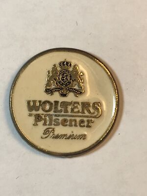 PIN WHITE WOLTERS PILSENER PREMIUM