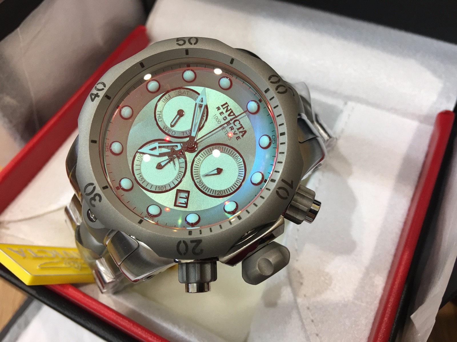 invicta 25043
