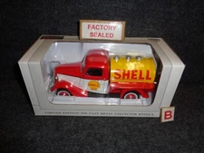 SHELL GAS 1937 FORD TANKER TRUCK SpecCast Liberty Classics DIECAST 1:25 MIB