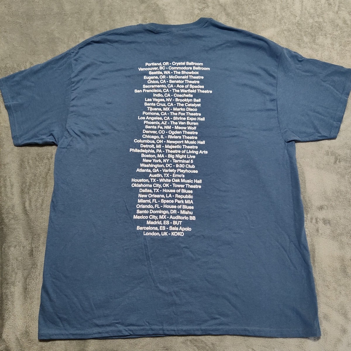 Official Omar Apollo Desvelado Tour Shirt - XL | eBay