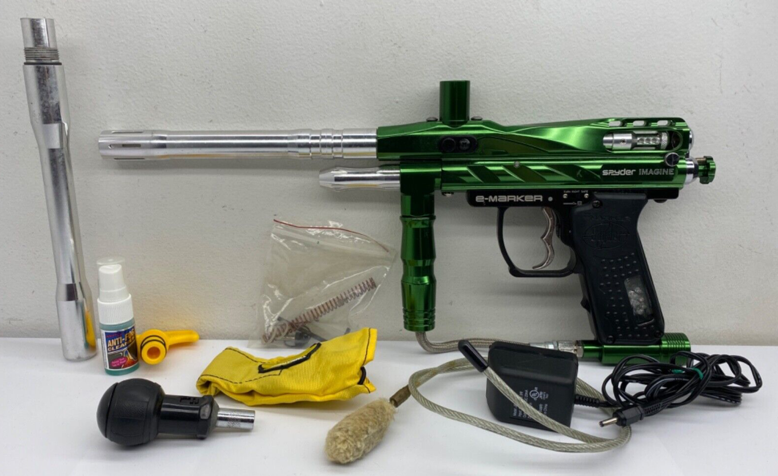 SPYDER Imagine EMARKER Green Paintball Marker Gun UNTESTED w/ Barrel