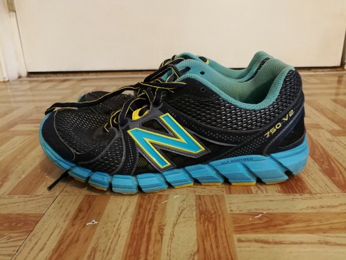 XLT FOOTBED RUNNING ATHLETIC SHOES SIZE 