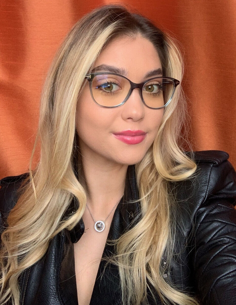 New Tom Ford TF55S689 54mm 54-16-140 Green Oversized Cat Eye New Tom Ford TF55S689 54mm 54-16-140 Green Oversized Cat Eye