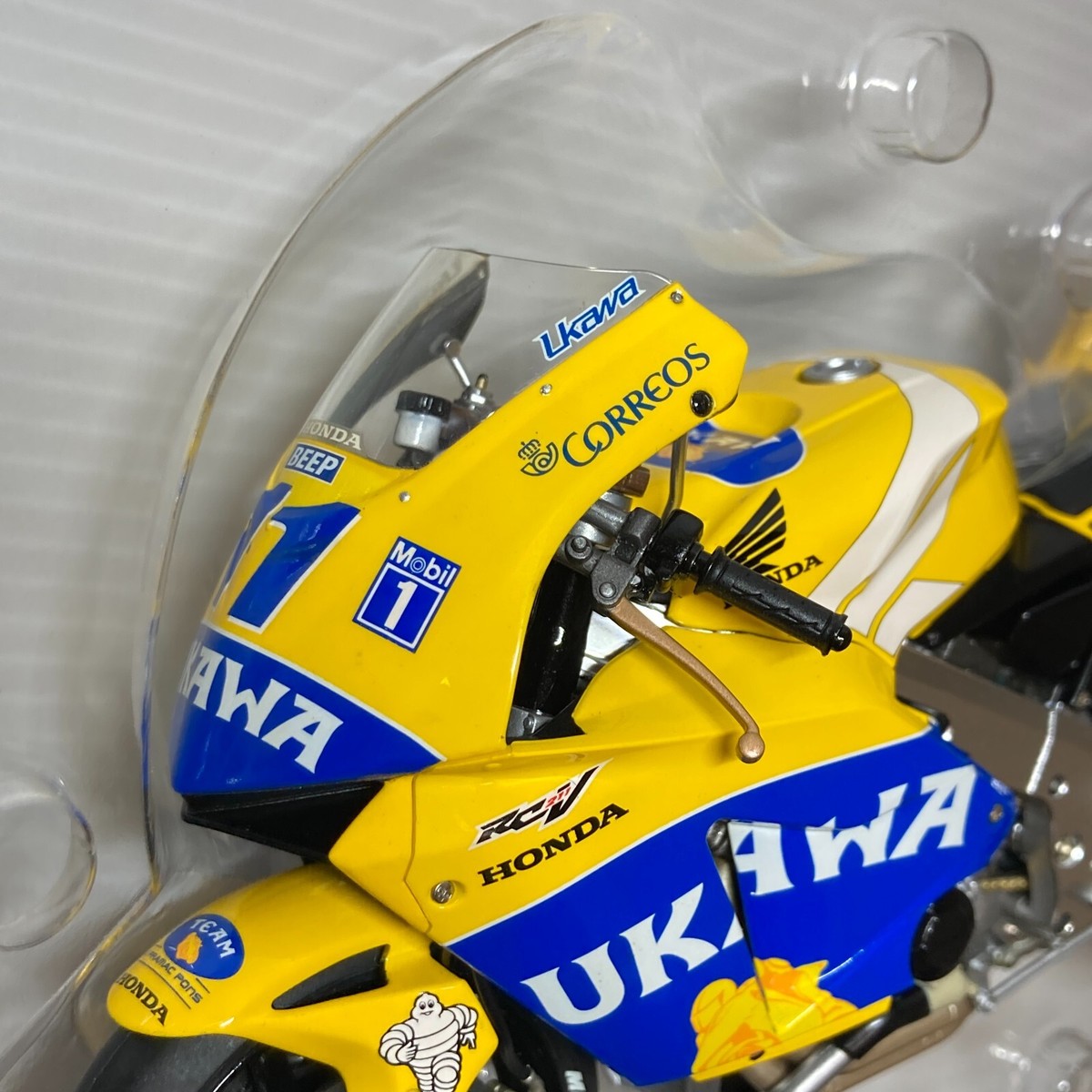 Tamiya 1/12 Honda Pons RC211V '03 2003 Ukawa Finished Model Tamiya 1/12 Honda Pons RC211V '03 2003 Ukawa Finished Model