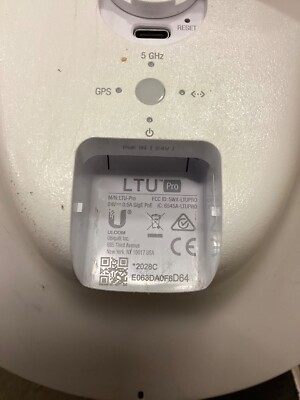 Ubiquiti LTU-Pro-US, no Mount or Dust Cap, Radio Only