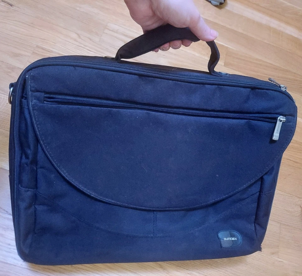 15 zoll 41x30 cm außen NP 70 mehrere Fächer notebook laptop tasche - Bild 2 von 4