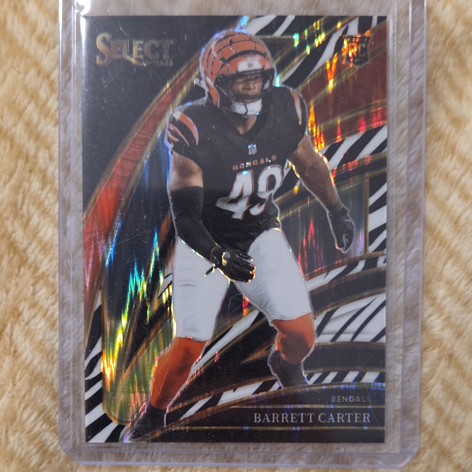 2025 Panini Select Zebra Prizm Club Level Barrett Carter #258 Bengals Football