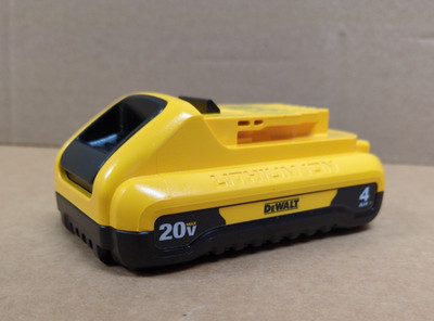 (DCB240) DeWalt Compact Lithium Ion Battery 20V MAX