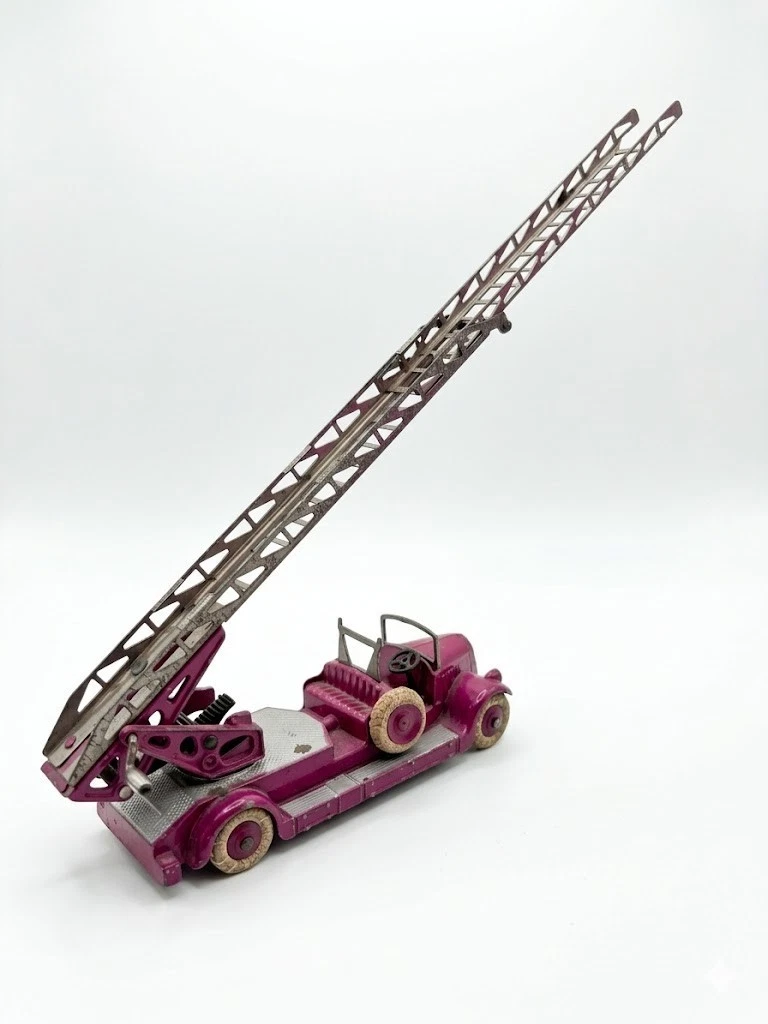 DINKY TOYS 32 D Auto-échelle Camion Pompiers Delahaye + Boite + Cale