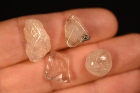 50g *RUTILATED QUARTZ* Tumbled Stones 34pce Rutile Natural, Cleanse energy