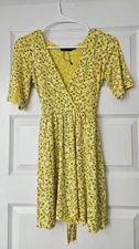 Pretty Little Thing Yellow Mini Floral Dress Size Small