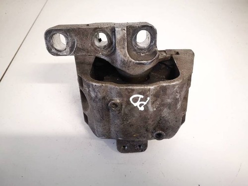 Motorhalterung und Getriebe (Motorhalterung)  Audi A3 DE2586023-92