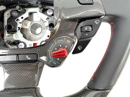 FERRARI PORTOFINO M CARBON + LED STEERING WHEEL BLACK/ RED STITCHING 770680 - Picture 5 of 9