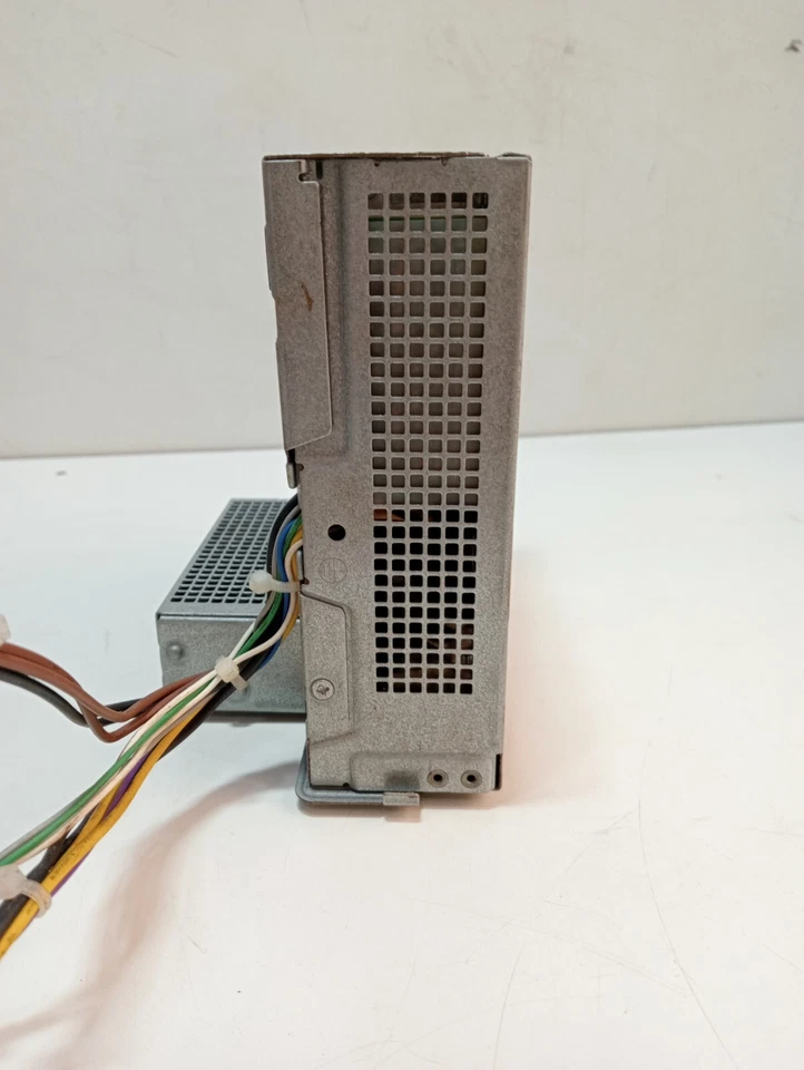 HP 611481-001 240W HP Compaq SFF Power Supply. 613762-001 - Image 2 of 4