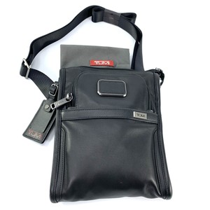 tumi small pocket bag