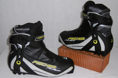 Fischer ''RCS SKATE'' TOP SKATING CROSS-COUNTRY SHOES SIZE: 44 NNN / Prolink Standard